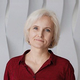 Белоусова Елена